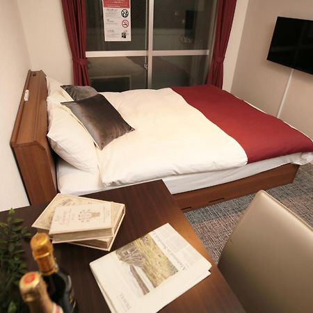 Sky Garden Hakata Aparthotel Fukuoka  Zewnętrze zdjęcie
